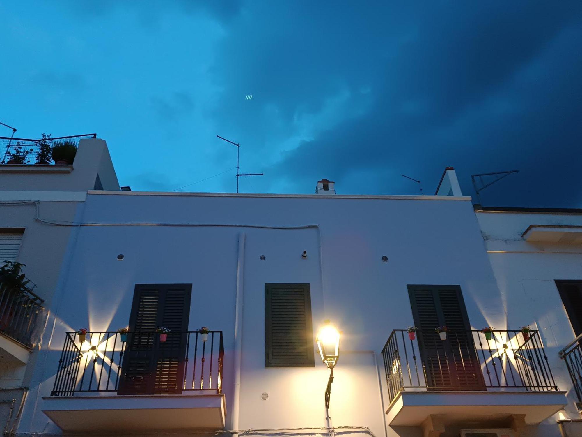 Storm Sonic House Apartment Palo del Colle Bagian luar foto